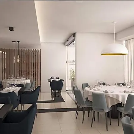 Hotel 4 Estacoes 3*