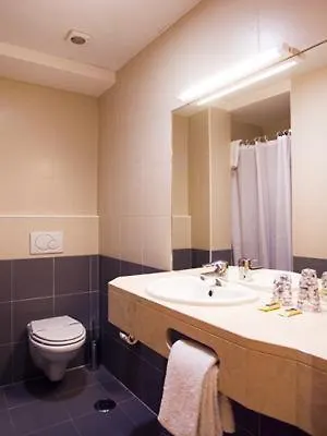 Hotel 4 Estacoes