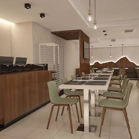Hotel 4 Estacoes